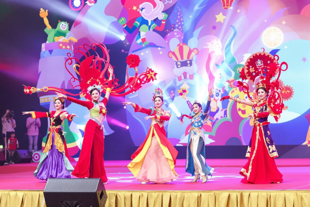 午夜在线视频年度粉丝嘉年华